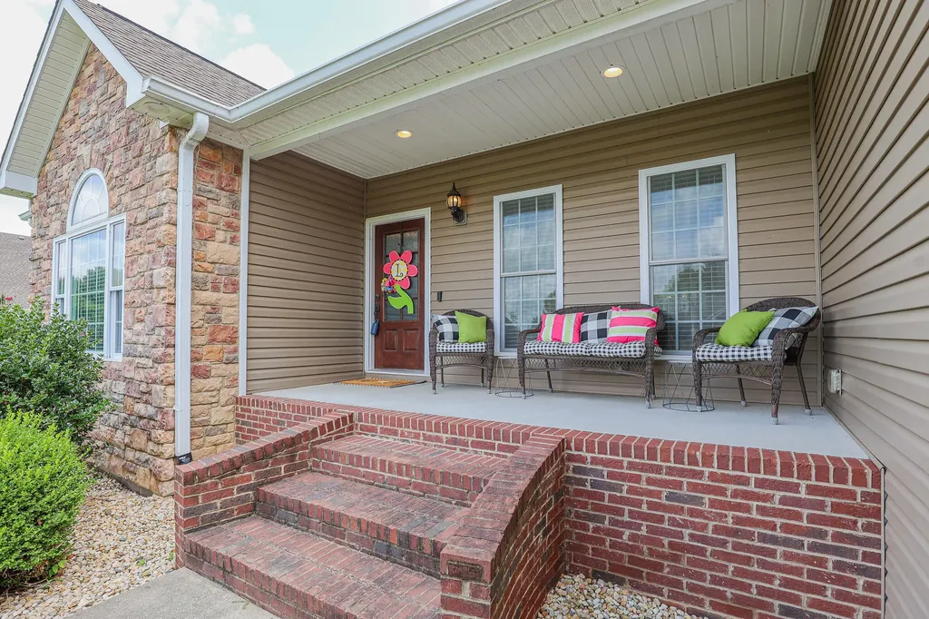 157 Alben Drive Benton KY 42025