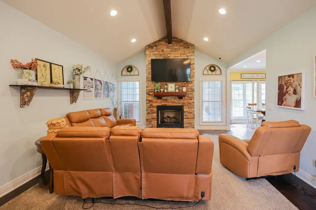 157 Alben Drive Benton KY 42025
