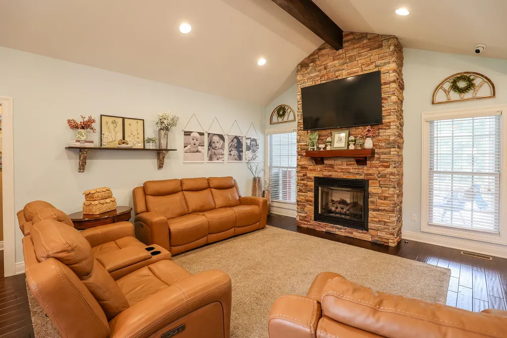 157 Alben Drive Benton KY 42025