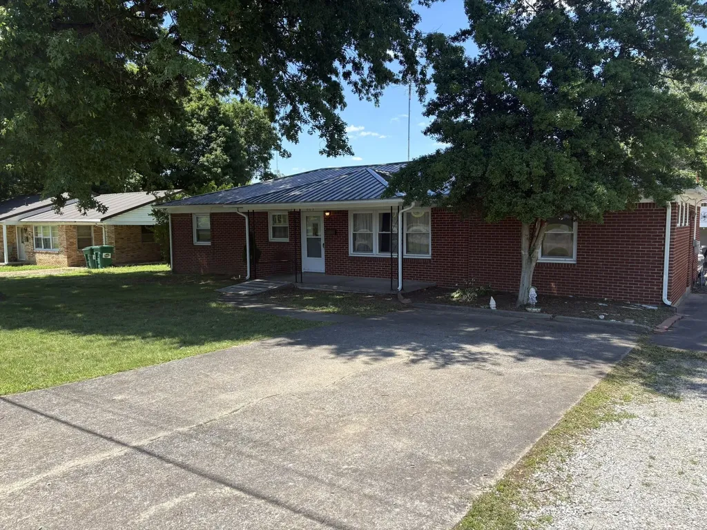 603 Central Avenue Mayfield KY 42066