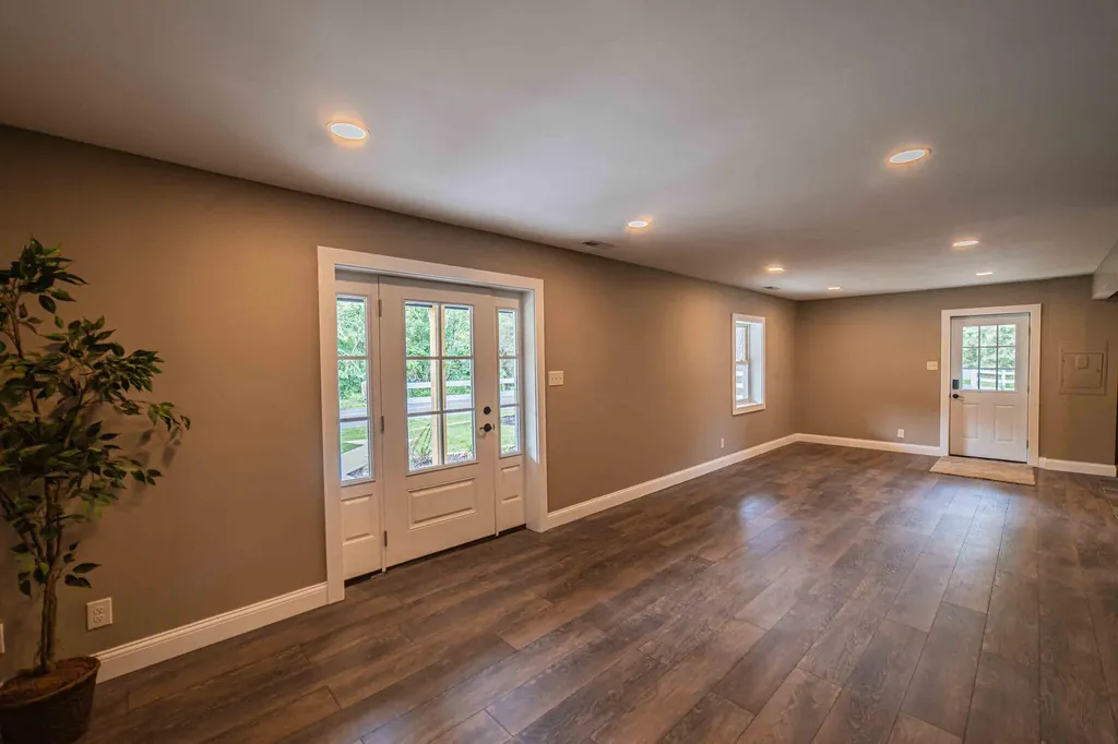 3259 Big Bear Highway Benton KY 42025