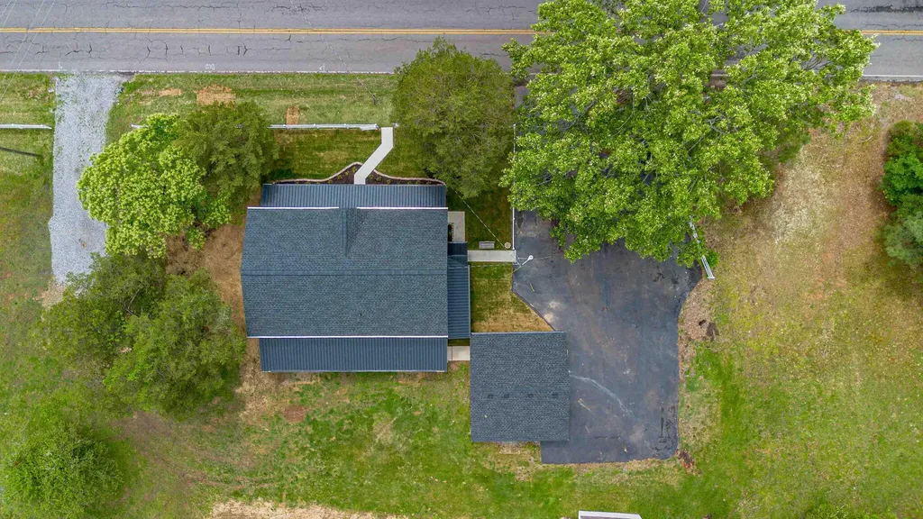 3259 Big Bear Highway Benton KY 42025