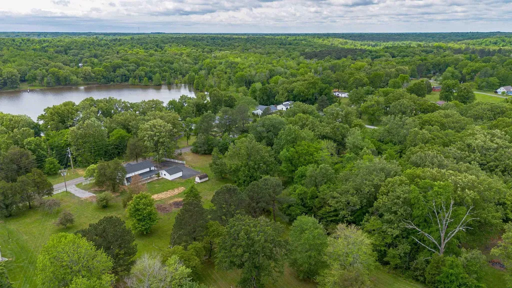 3259 Big Bear Highway Benton KY 42025