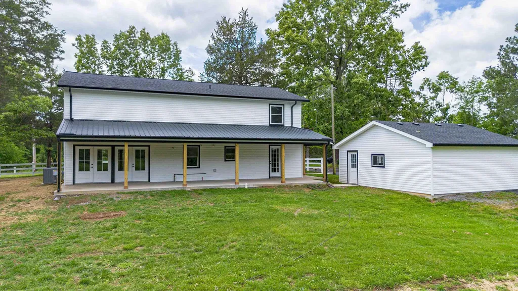 3259 Big Bear Highway Benton KY 42025
