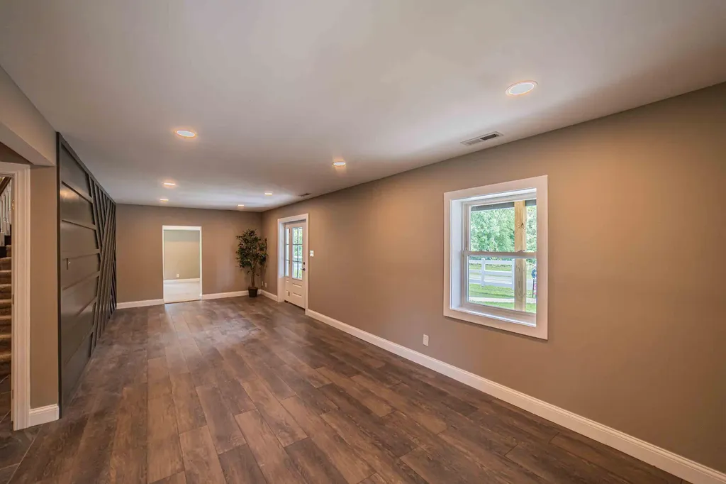 3259 Big Bear Highway Benton KY 42025