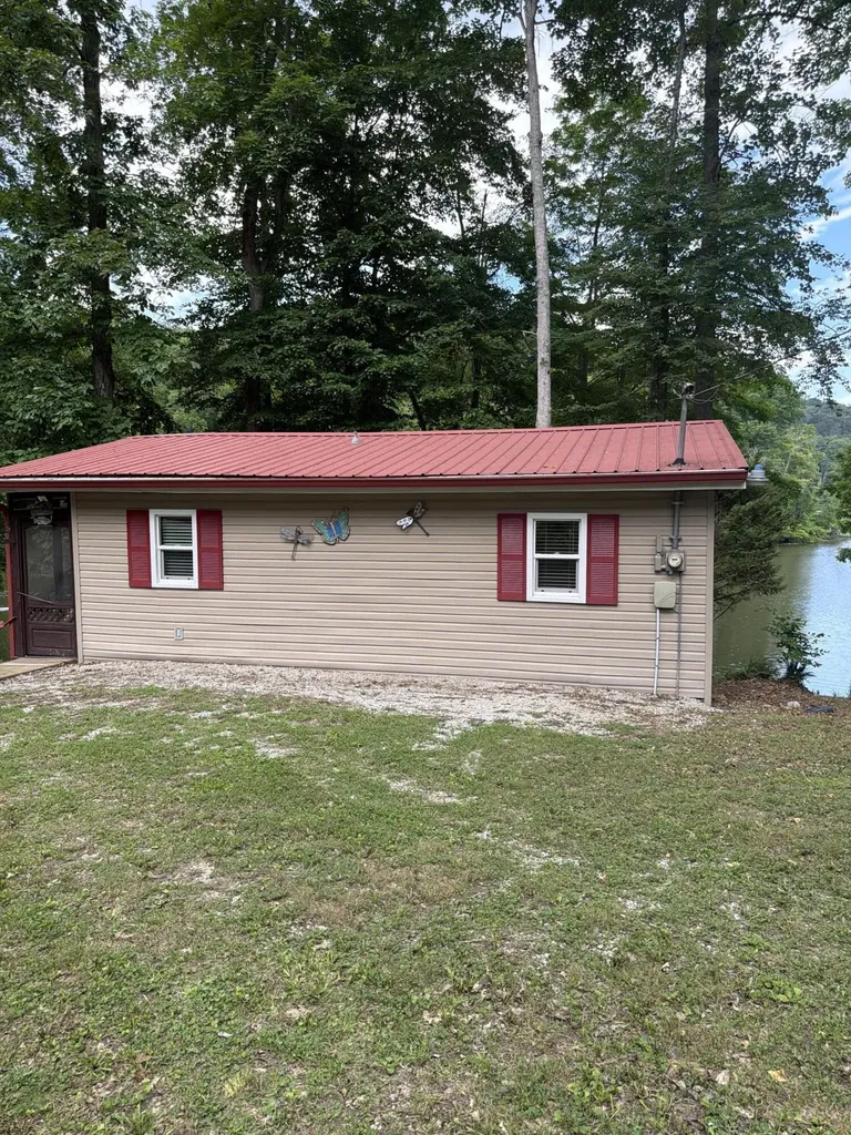 1340 Slaughter Road Lewisburg KY 42256