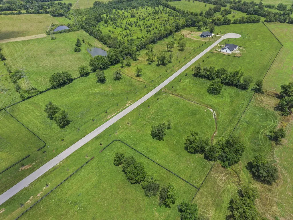 144 Lawson Road Wilmore KY 40390
