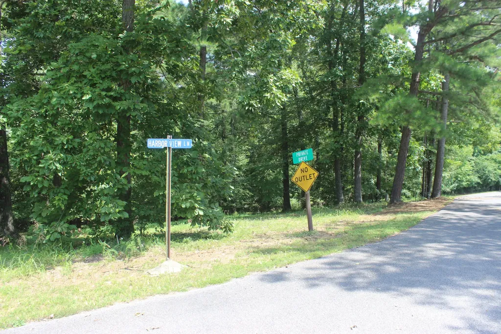 15 Harborview Lane Benton KY 42025