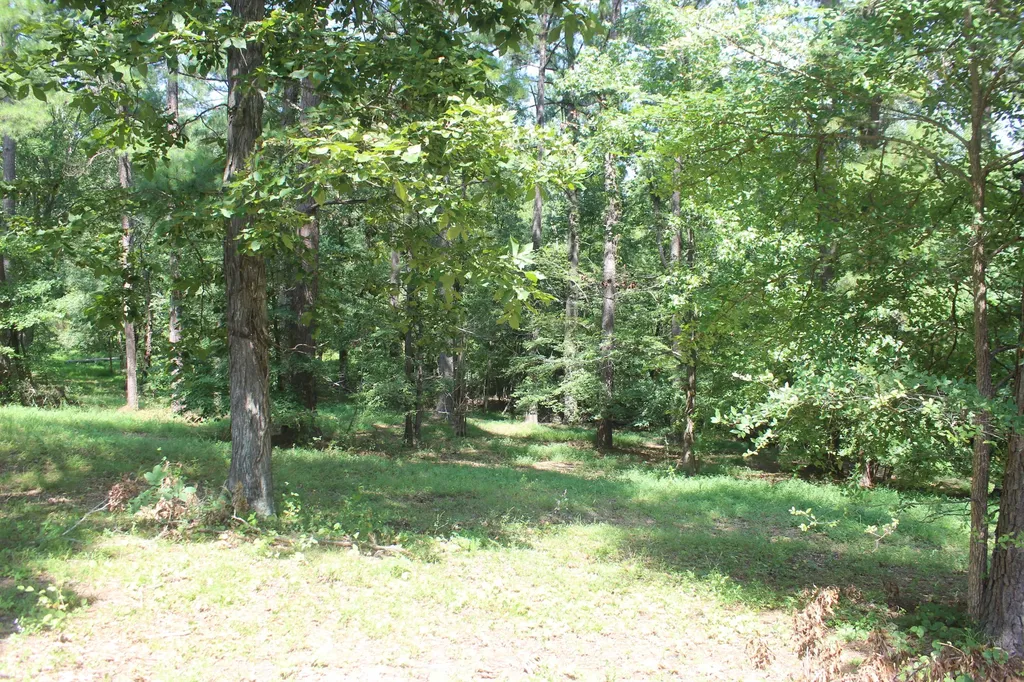15 Harborview Lane Benton KY 42025
