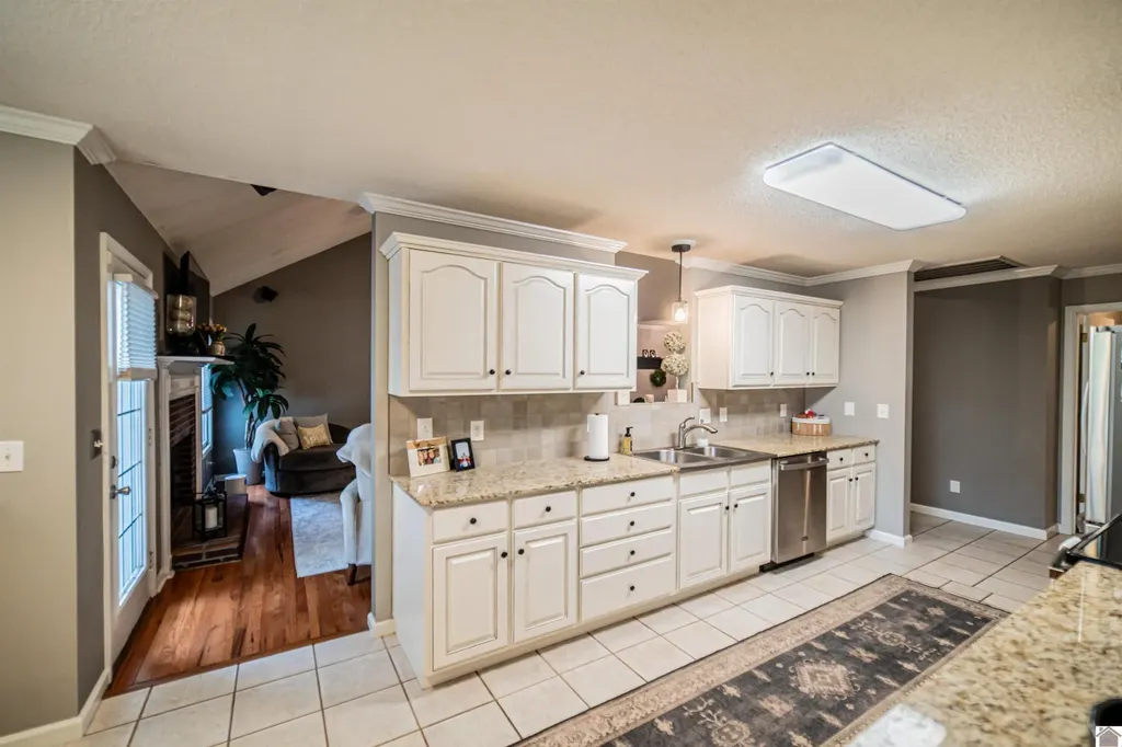 340 Jolee Way Paducah KY 42001