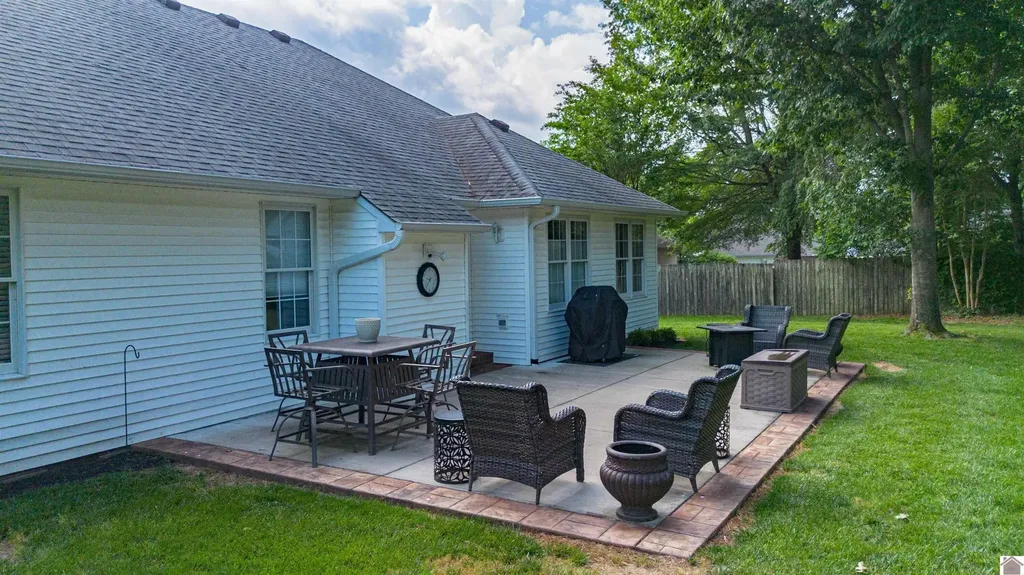 340 Jolee Way Paducah KY 42001