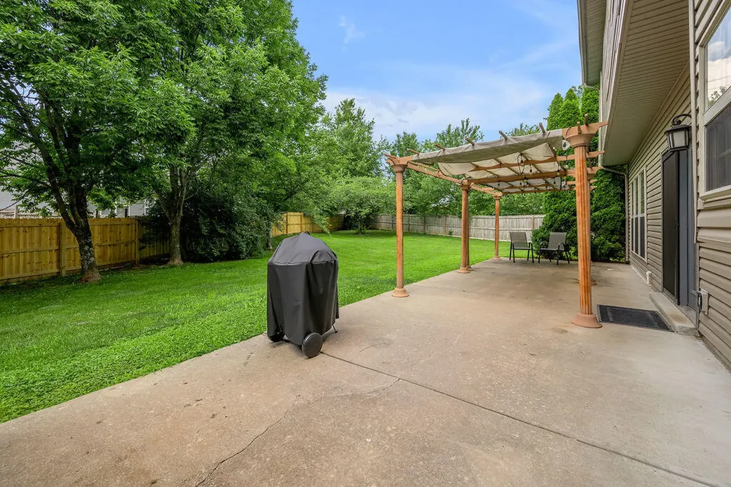 3104 Symons Circle Lexington KY 40511