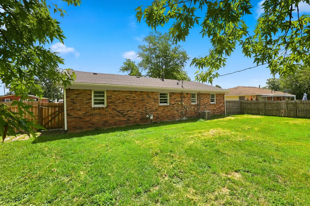 211 Laurel Drive Berea KY 40403