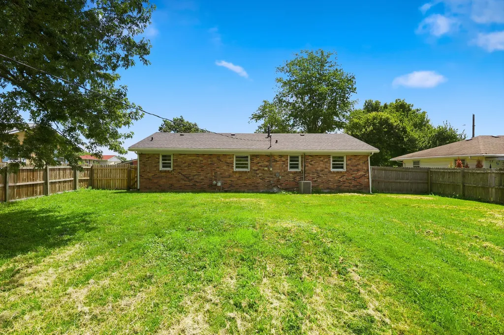 211 Laurel Drive Berea KY 40403