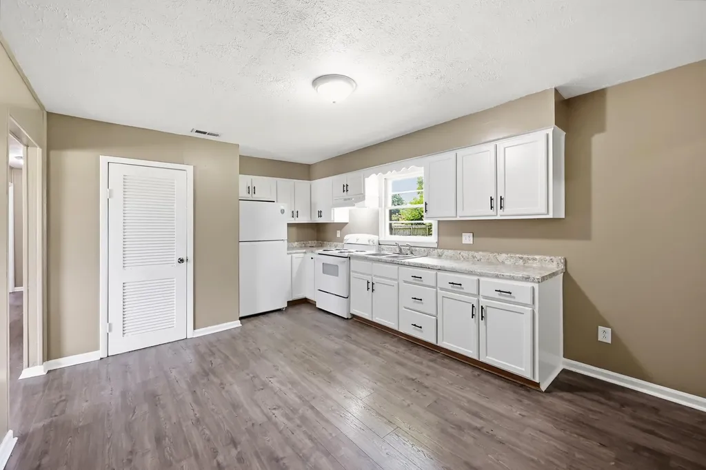 211 Laurel Drive Berea KY 40403