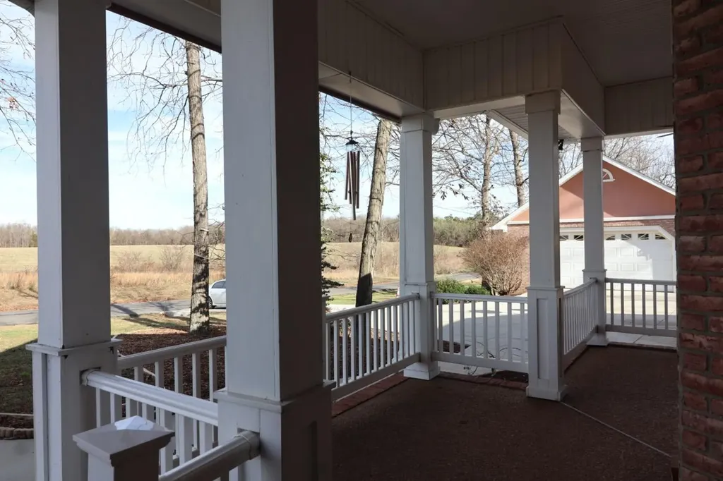 2933 Trace Creek Church Road Mayfield KY 42066