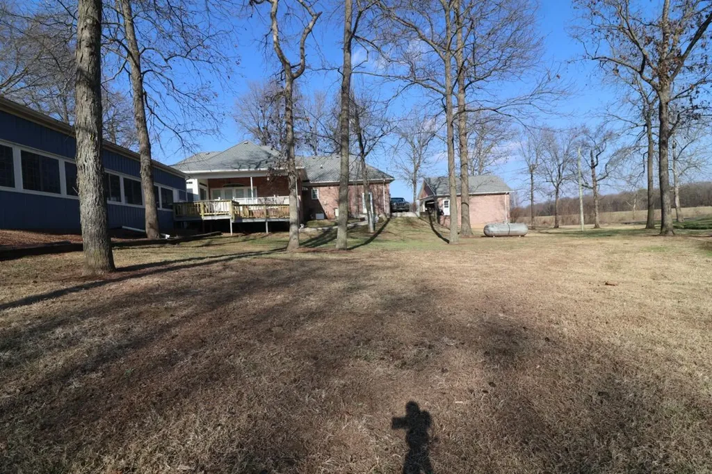 2933 Trace Creek Church Road Mayfield KY 42066