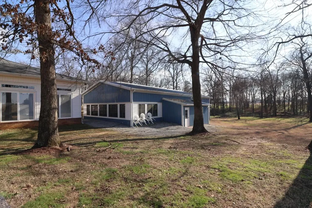 2933 Trace Creek Church Road Mayfield KY 42066