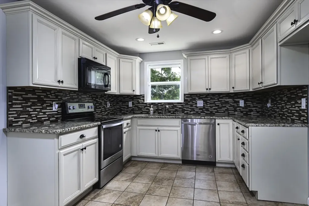 5977 Mount Sterling Road Winchester KY 40391