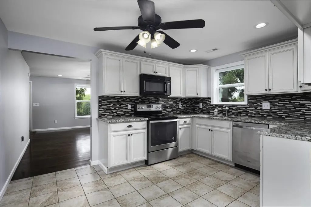 5977 Mount Sterling Road Winchester KY 40391