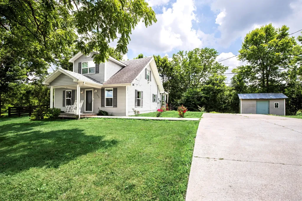 5977 Mount Sterling Road Winchester KY 40391
