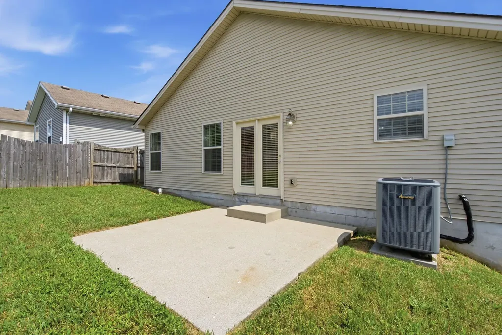 3177 Tiburon Way Lexington KY 40511