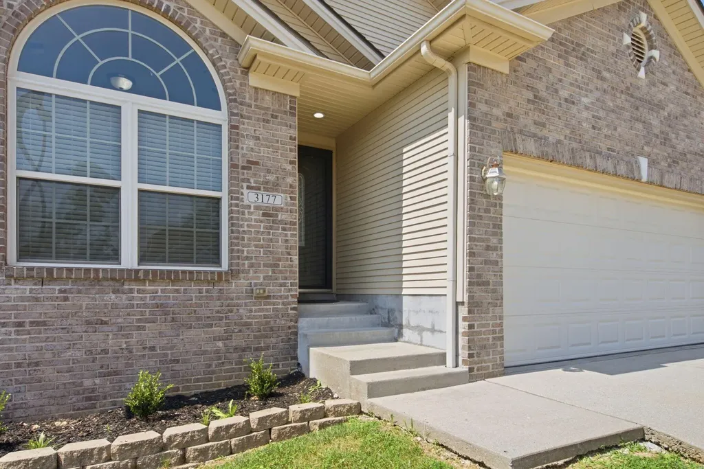 3177 Tiburon Way Lexington KY 40511