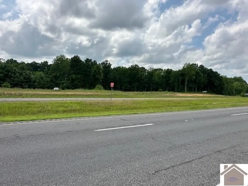 552 Toy York Benton KY 42025