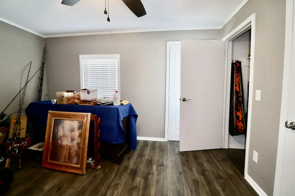 2614 Kentucky 121 South Murray KY 42071