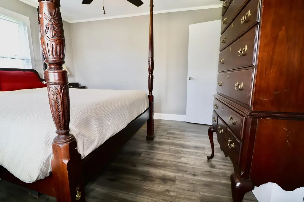 2614 Kentucky 121 South Murray KY 42071