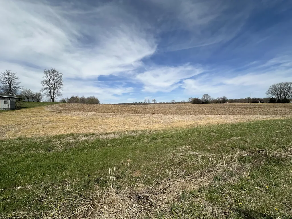 9896 N Kentucky 293 Princeton KY 42445