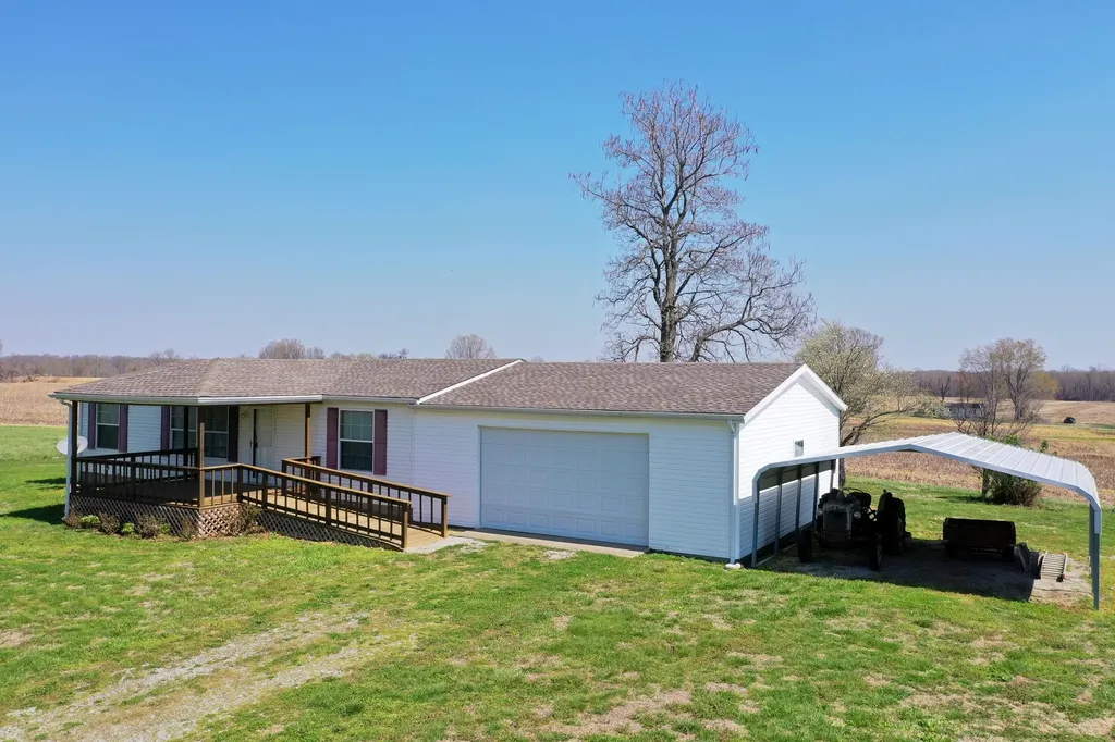 9896 N Kentucky 293 Princeton KY 42445