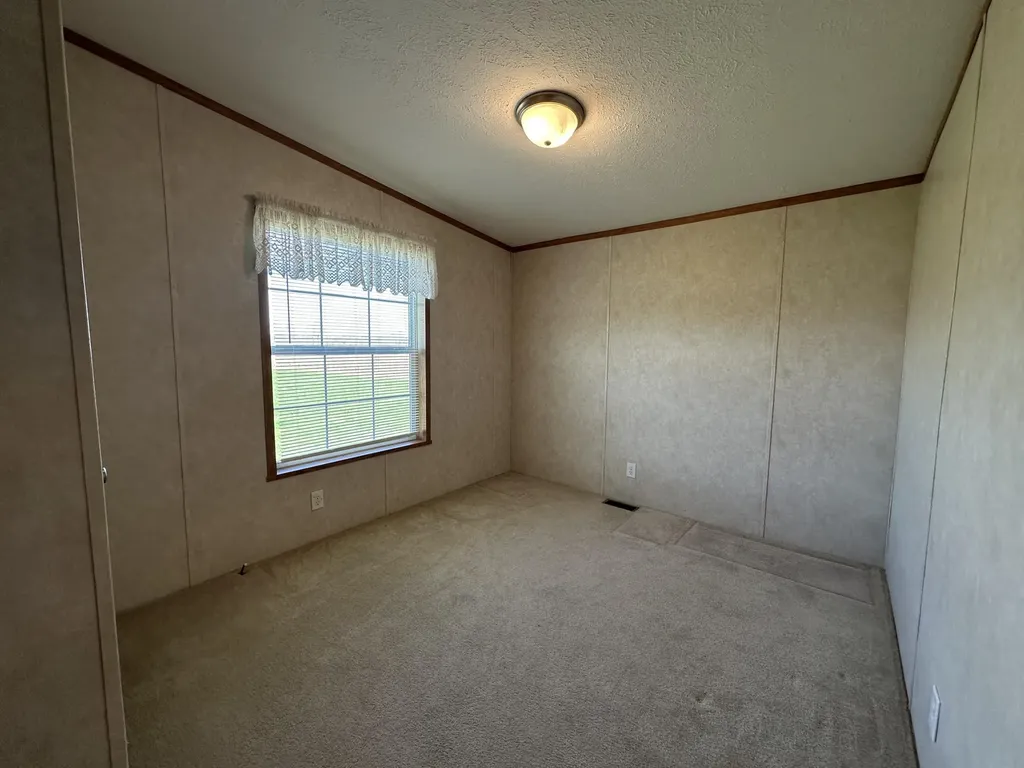9896 N Kentucky 293 Princeton KY 42445