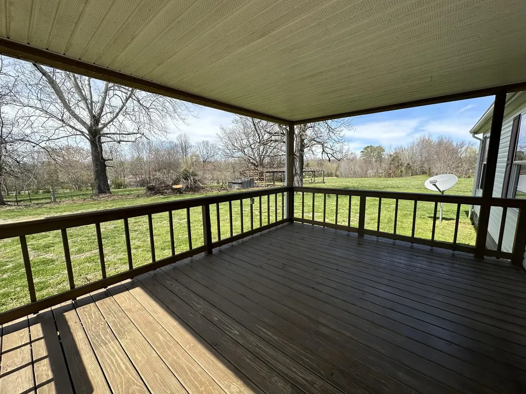 9896 N Kentucky 293 Princeton KY 42445