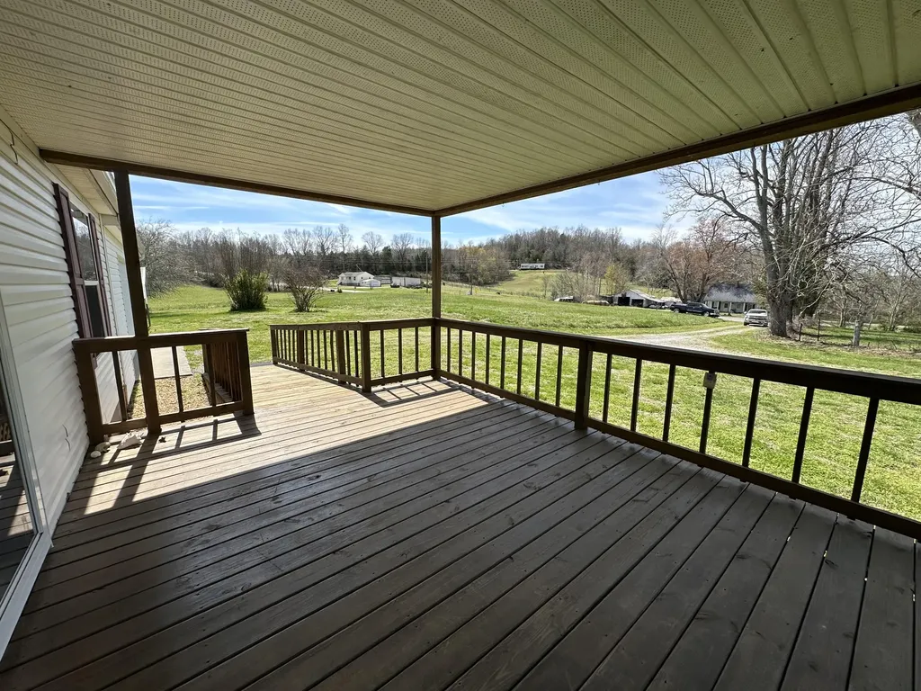 9896 N Kentucky 293 Princeton KY 42445
