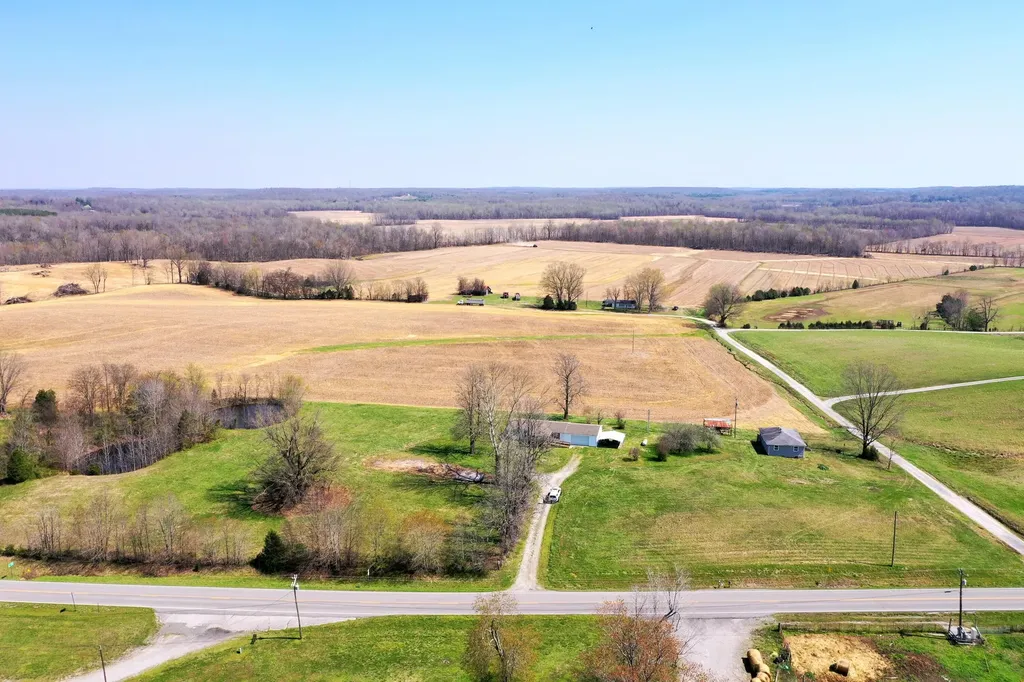9896 N Kentucky 293 Princeton KY 42445