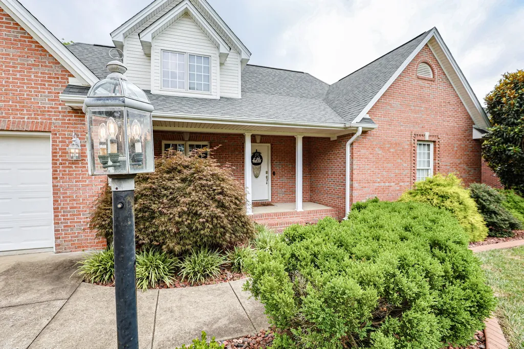 250 Cascade Drive Paducah KY 42003
