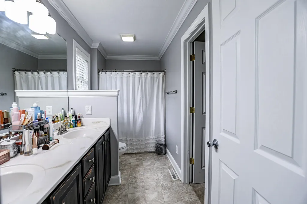 250 Cascade Drive Paducah KY 42003