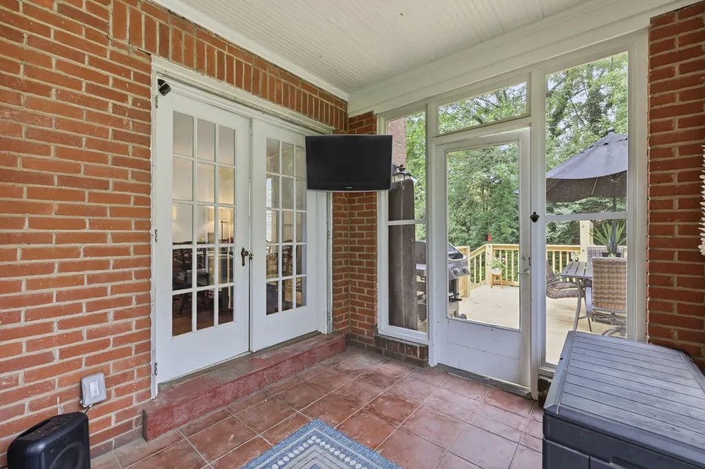 319 Wallace Lane Paducah KY 42001