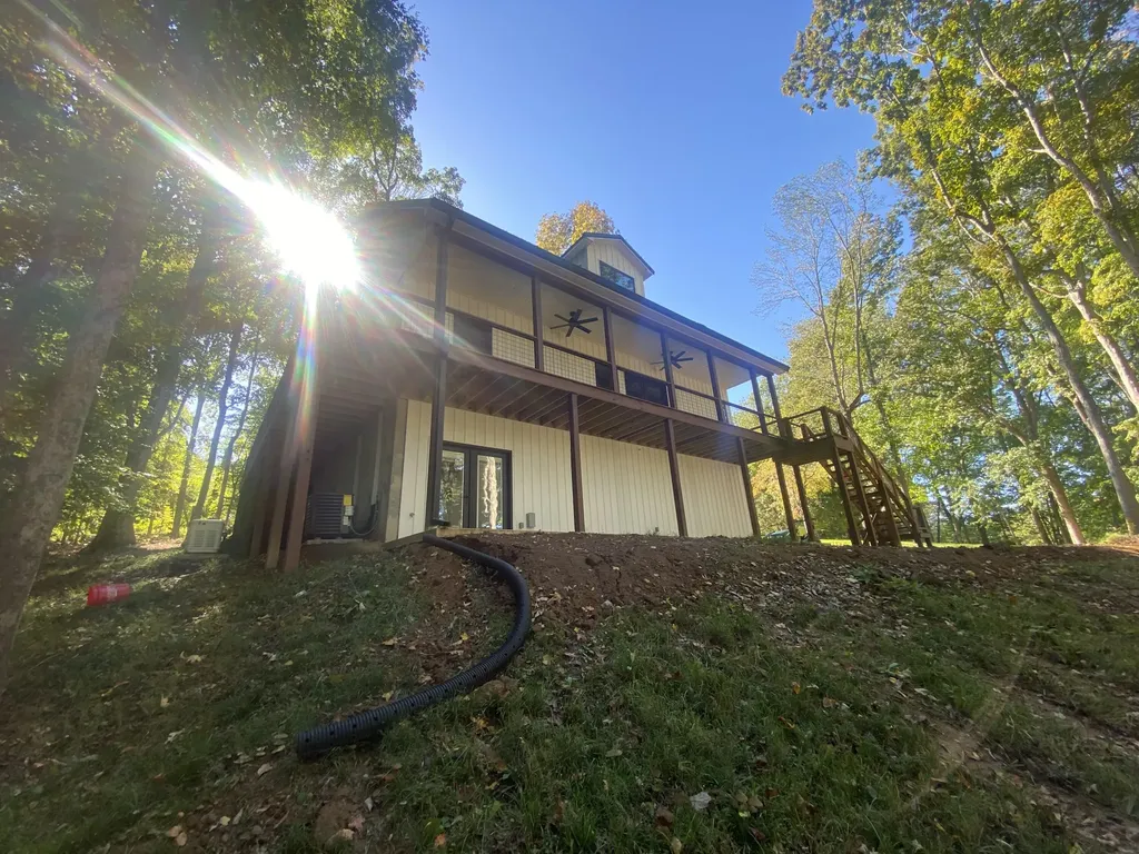180 Crystal Creek Circle Cadiz KY 42211