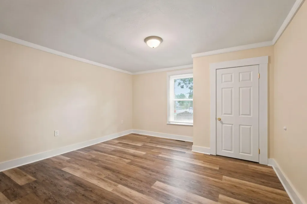 104 Broadway Avenue Cynthiana KY 41031