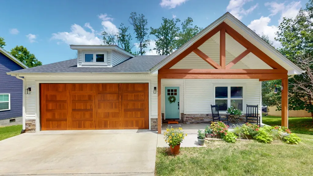 150 Chancey Drive Murray KY 42071