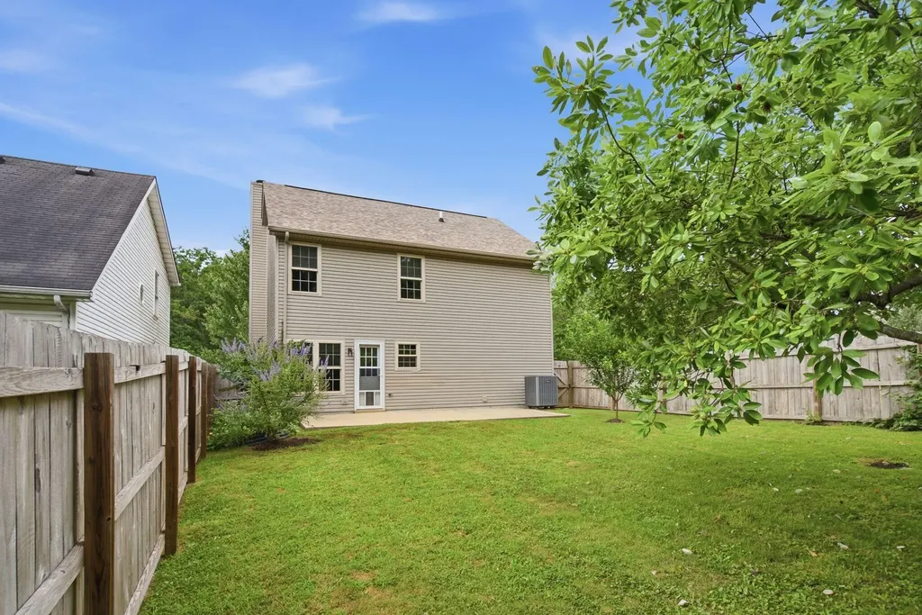 140 Preakness Drive Lexington KY 40516