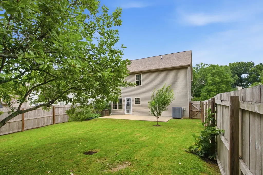 140 Preakness Drive Lexington KY 40516