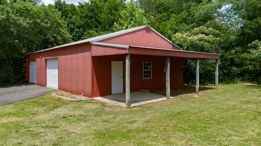 1515 Krebs Station Road Paducah KY 42003