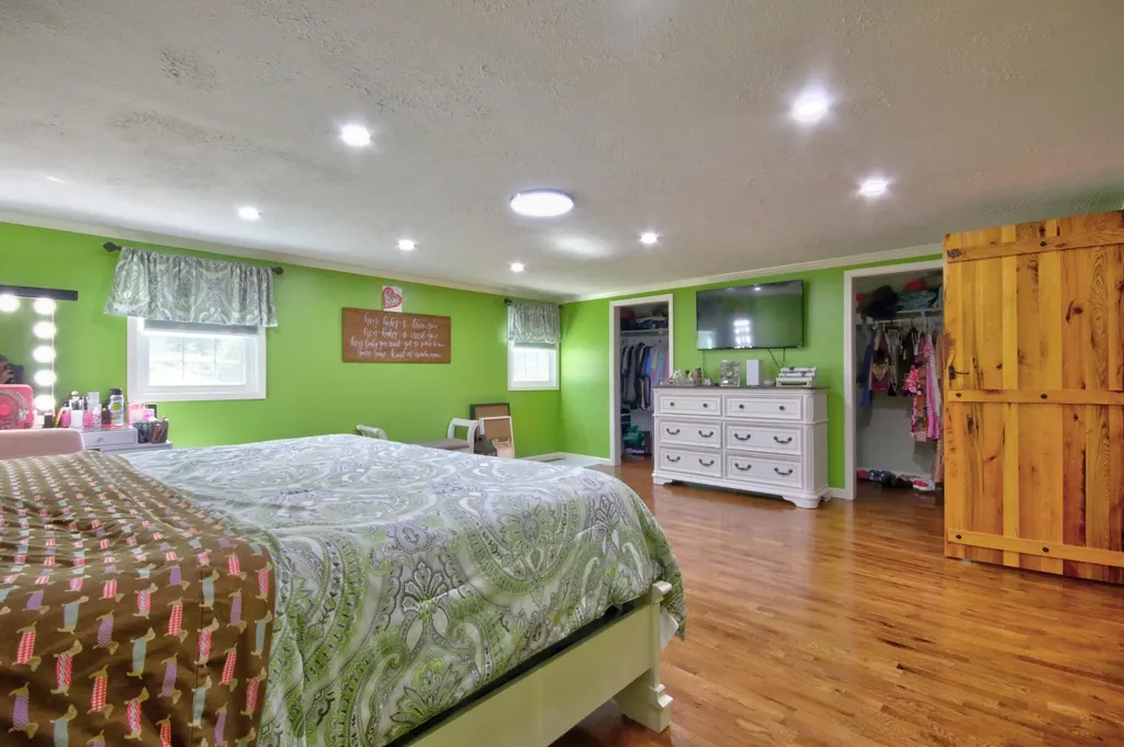 15 Water Tower Road Manchester KY 40962