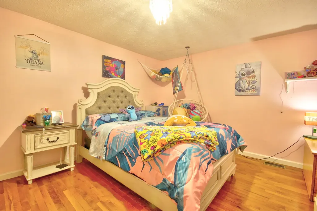 15 Water Tower Road Manchester KY 40962