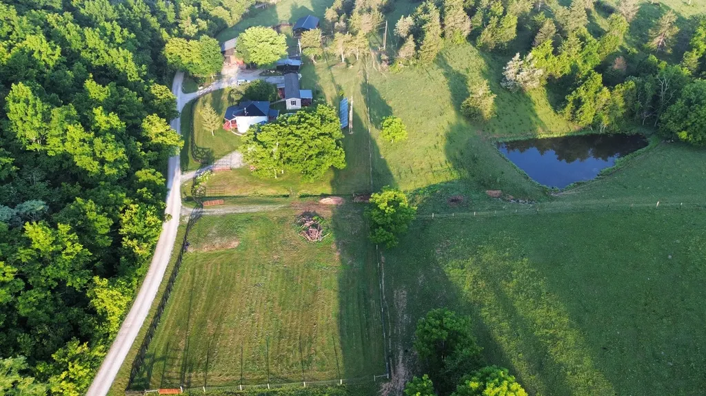 180 Ceder Road Owingsville KY 40360
