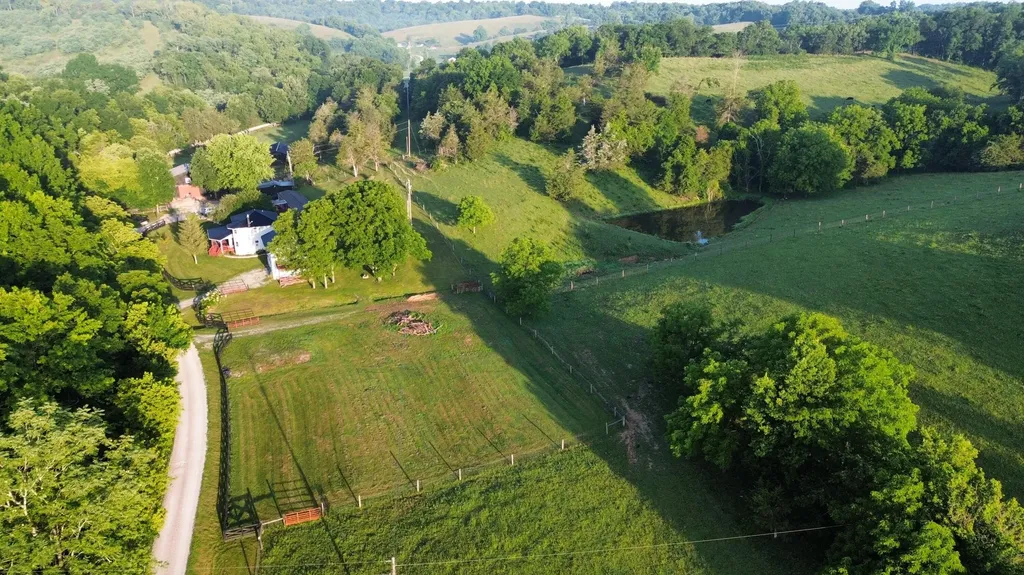 180 Ceder Road Owingsville KY 40360