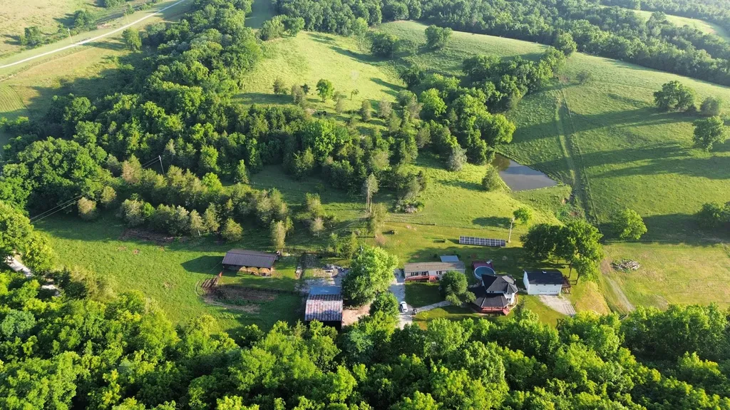 180 Ceder Road Owingsville KY 40360